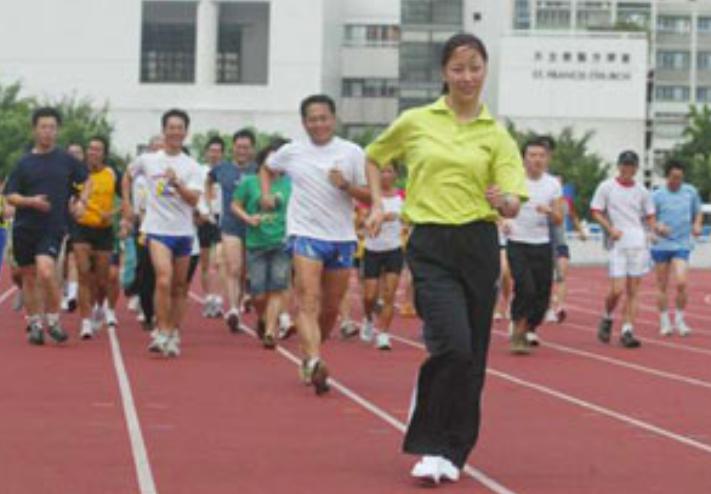 教练冠军组竞走王丽萍是哪一期_竞走冠军王丽萍的教练组_王丽萍竞走教练