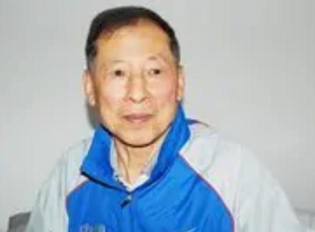 教练冠军组竞走王丽萍了吗_竞走冠军王丽萍的教练组_王丽萍竞走教练