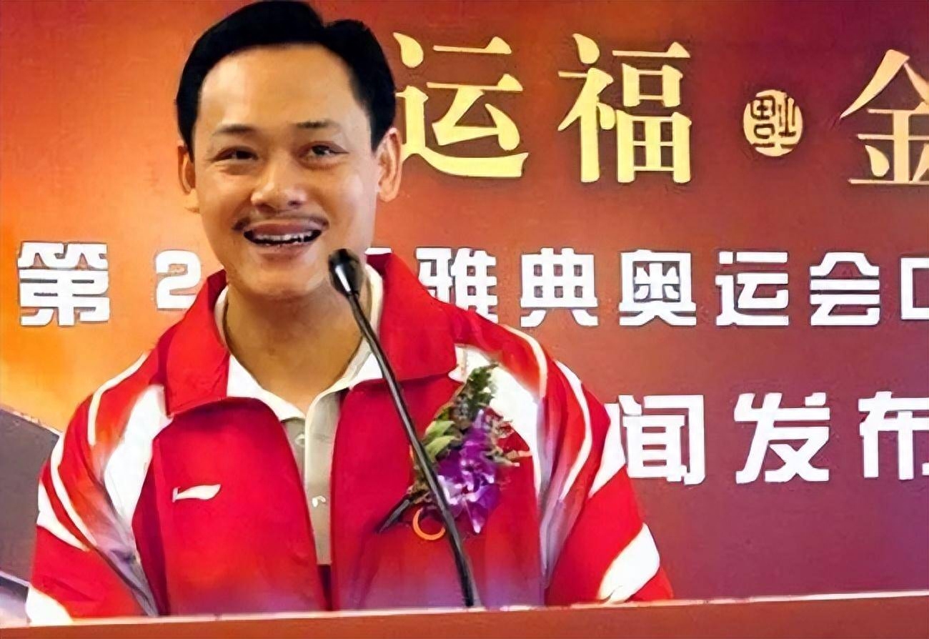 举重冠军去向_举重冠军当领导怎么样_举重冠军举重视频