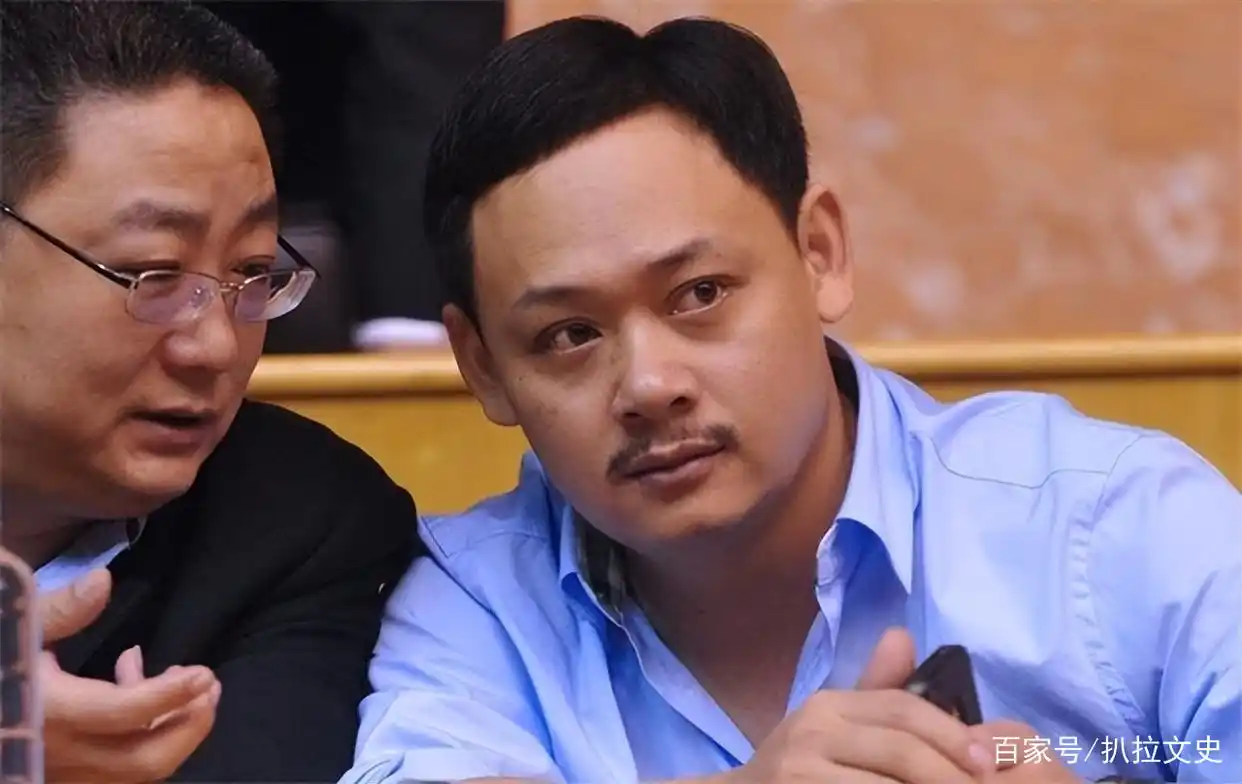 举重冠军当领导怎么样_举重冠军去向_举重冠军简介