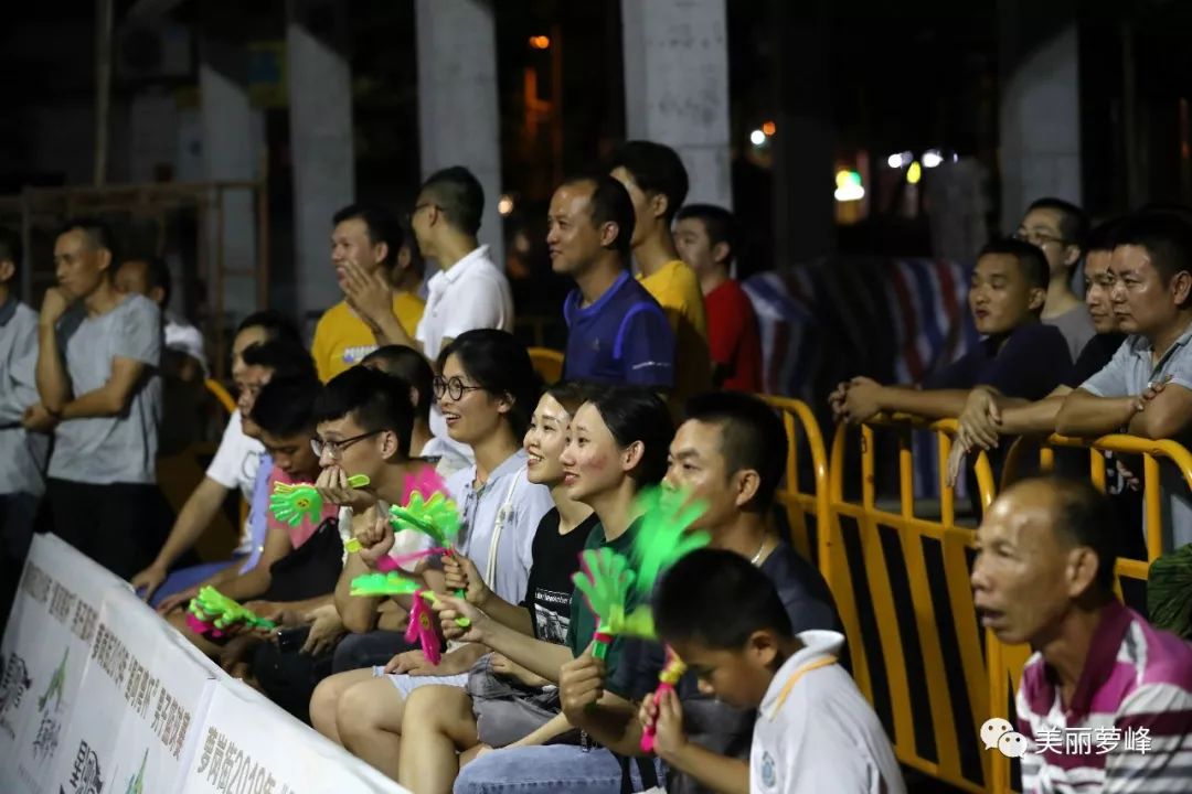 篮球背景纯音乐_电影篮球冠军背景音乐_篮球冠军之夜背景音乐是什么