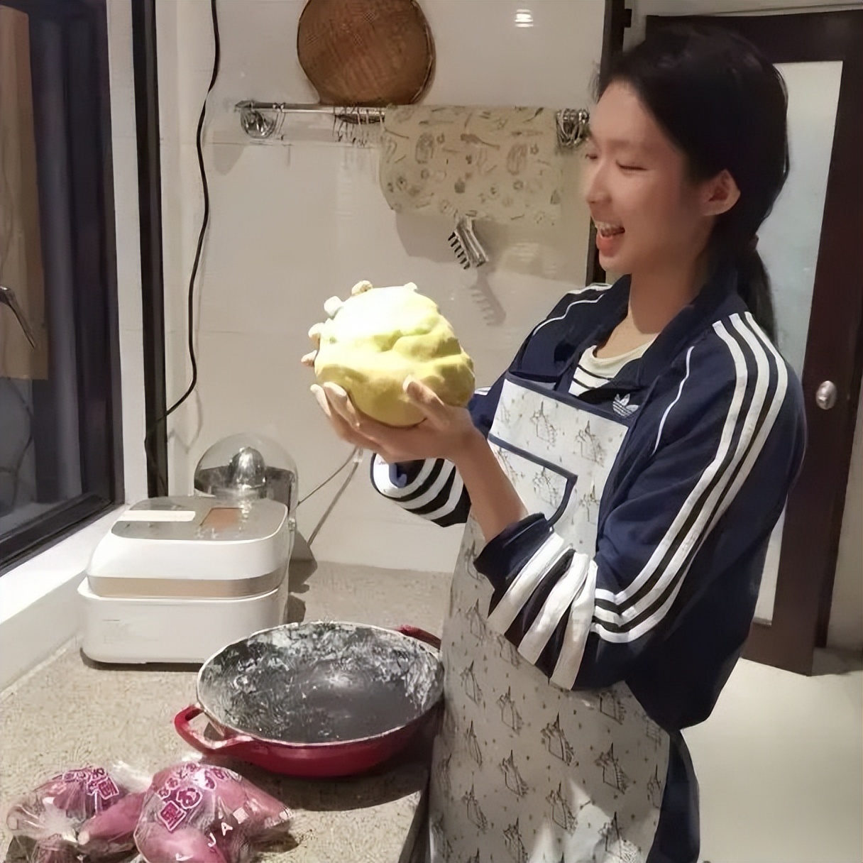 击剑运动员钱佳睿_击剑金牌得主_世界击剑冠军奖金多少钱